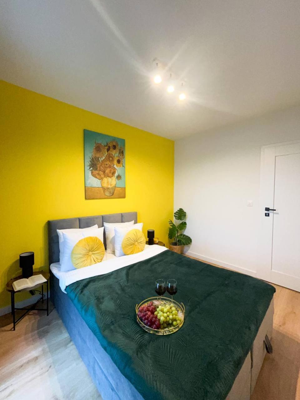 Lumina Luxury 3-Rooms Apartments With Parking Łódź Esterno foto